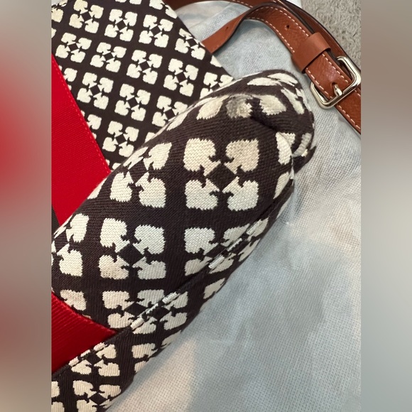 Pre owned Kate Spade Vintage Crossbody Canvas Bag in Brown/Off White/Red - Picture 7 of 9
